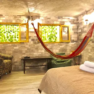 Гостевой дом Cozy Nest, Тбилиси